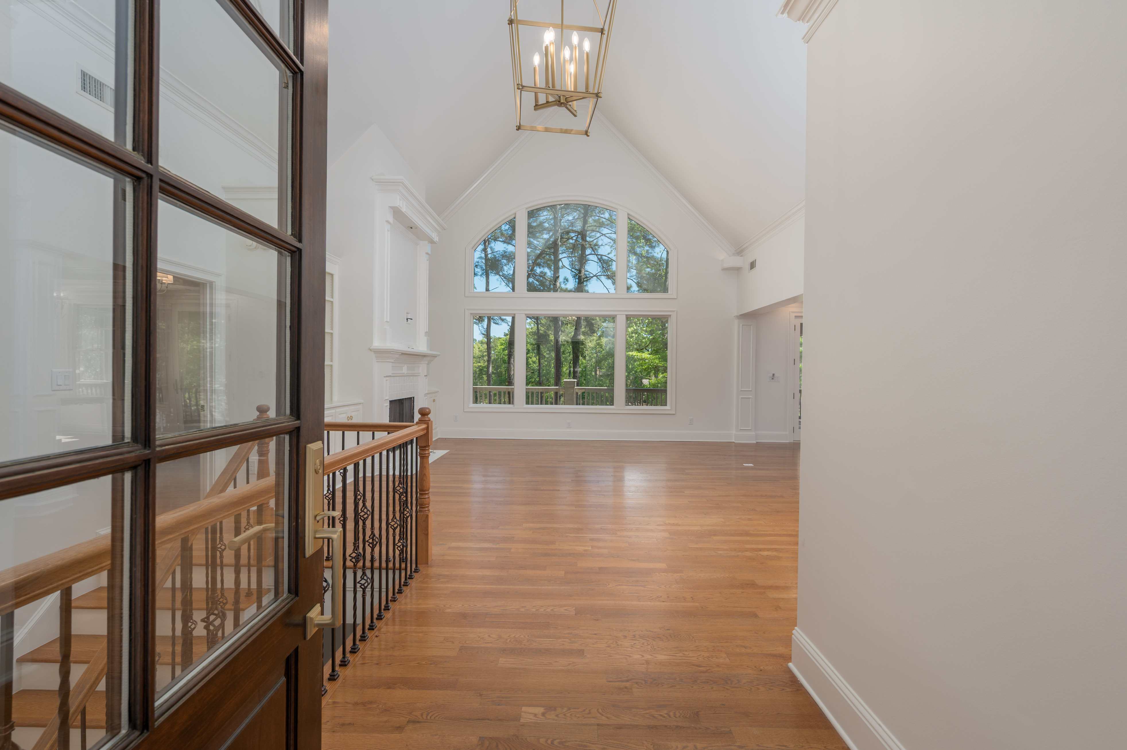 1021 Homestead image 6